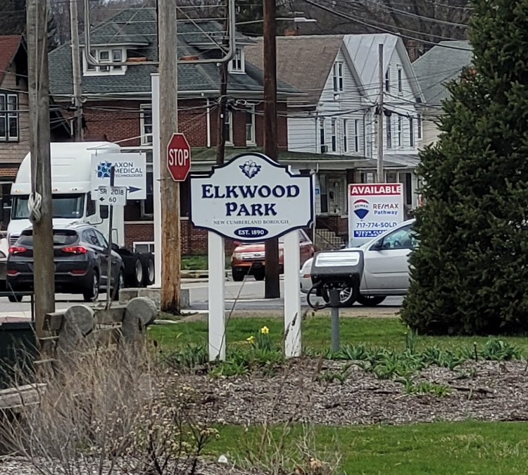 Elkwood Park (New&nbspCumberland,&nbspPA)